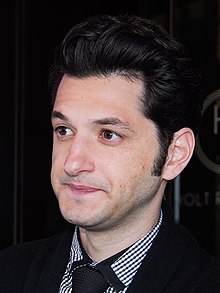 How tall is Ben Schwartz?